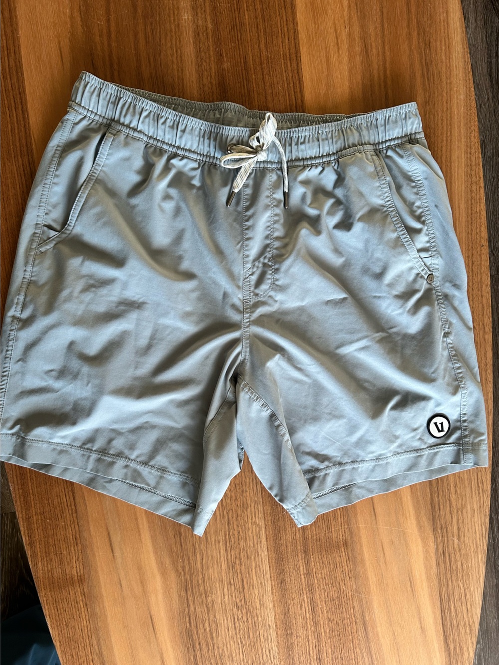Vuori Men’s Kore Lined Shorts Size M
